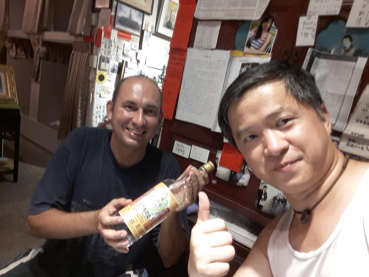 Jiji Art Backpackers Hostel 외부 사진